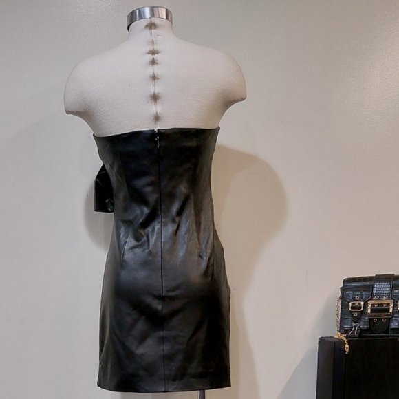 💥 BREATHTAKING💥STRAPLESS BUSTIER DRAPED DRESS IN BLACK GENUINE LEATHER - Picture 14 of 16